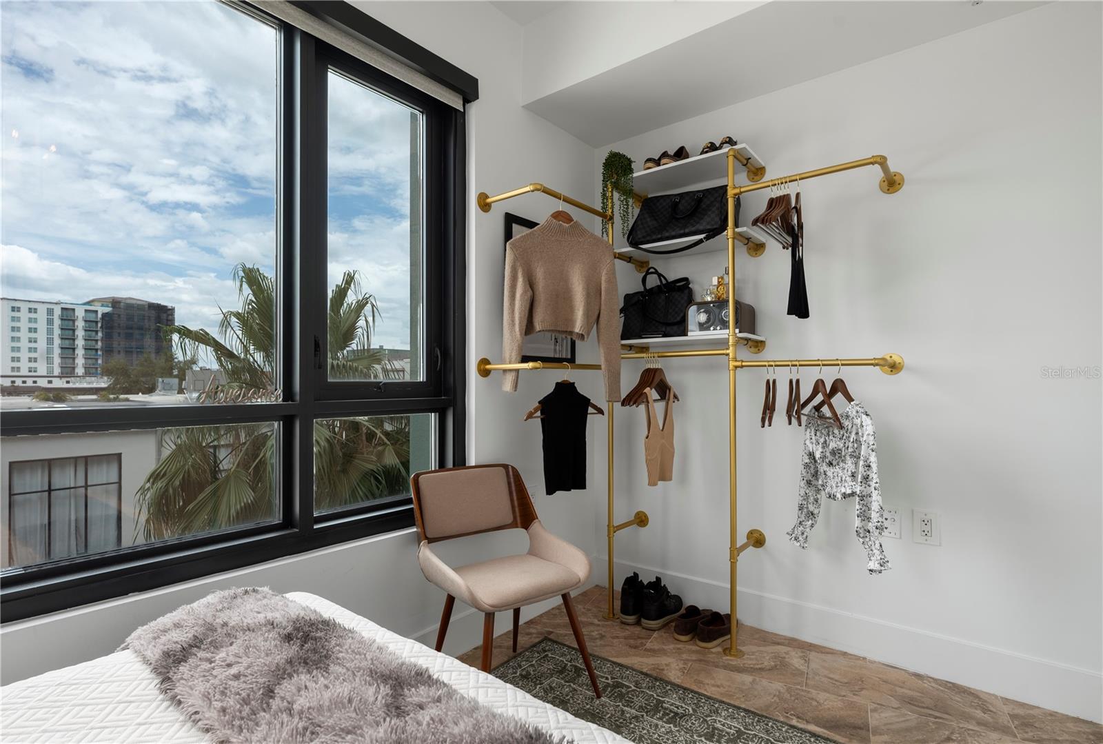 THE PLACE AT CHANNELSIDE A CON - Residential