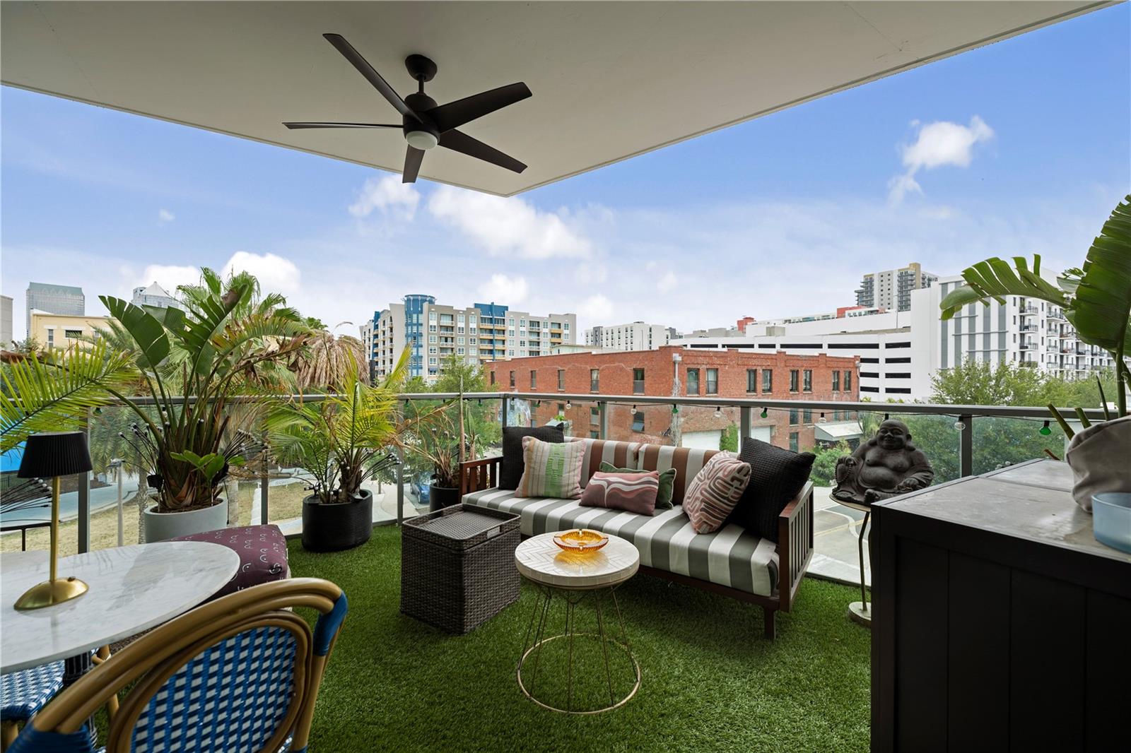 THE PLACE AT CHANNELSIDE A CON - Residential