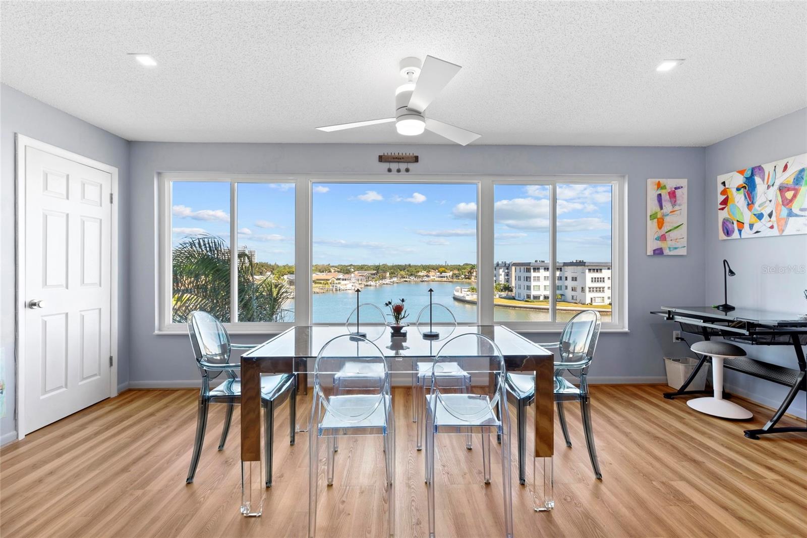 6075 SHORE BOULEVARD S 411