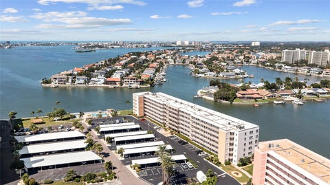 Photo of 6075 Shore Boulevard S #411, Gulfport, FL 33707 (MLS # TB8556773)