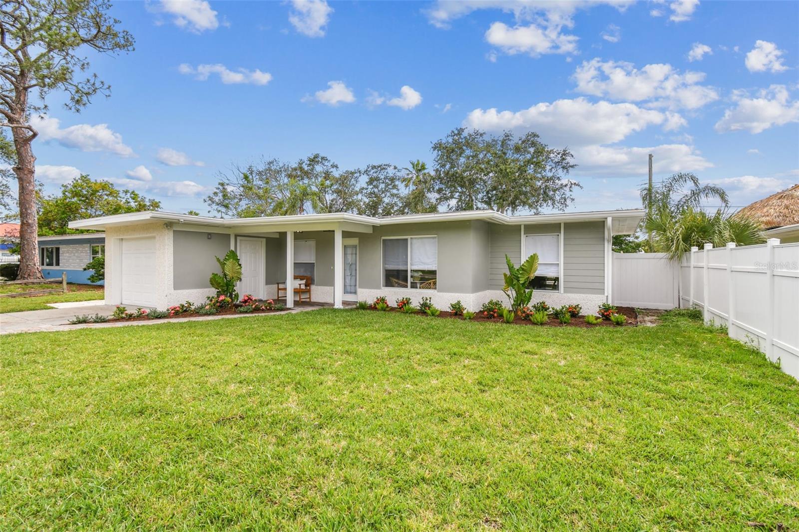 2452 BAYSHORE BOULEVARD