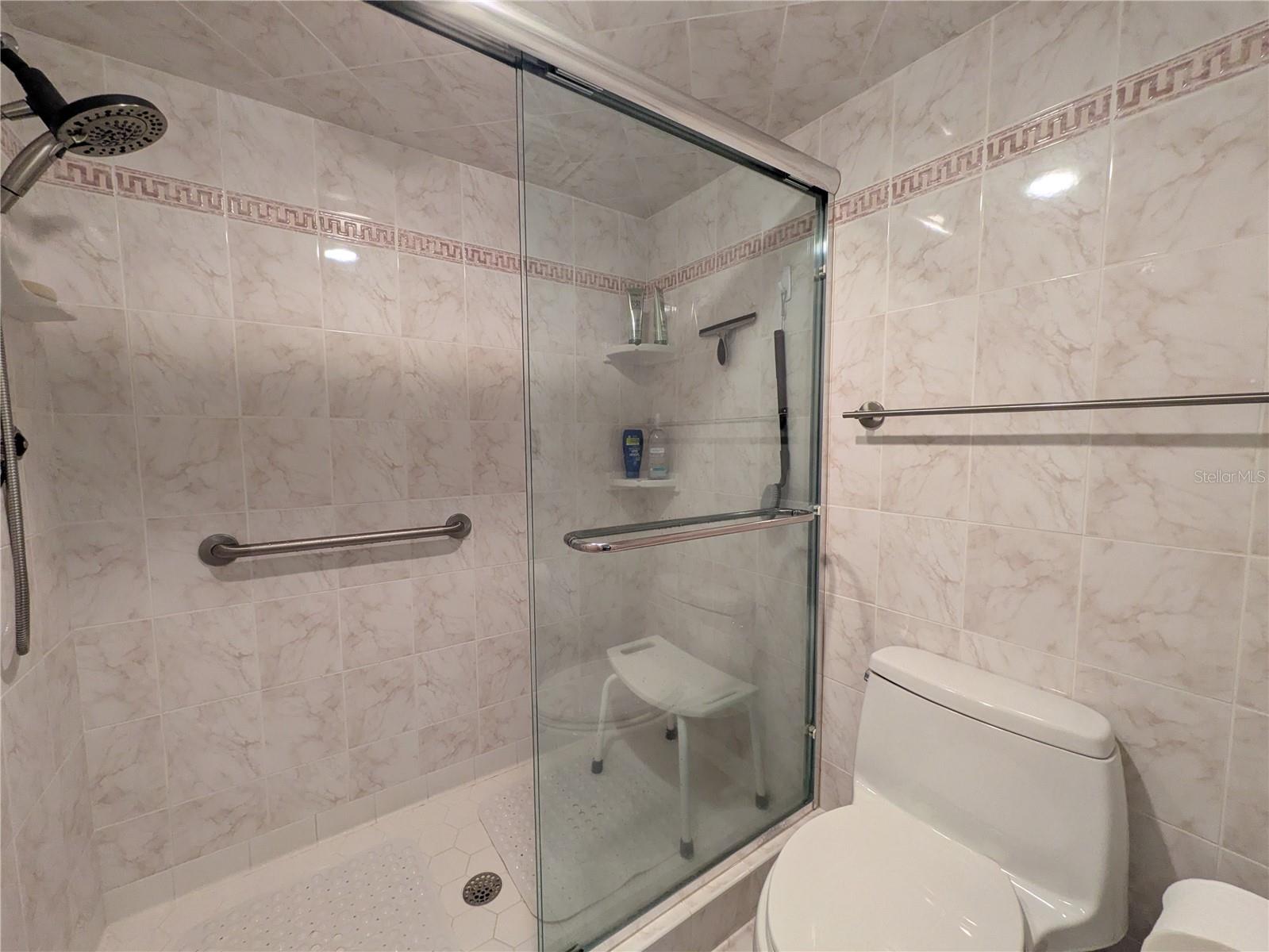 BAYPORT BCH & TEN PH D - Residential