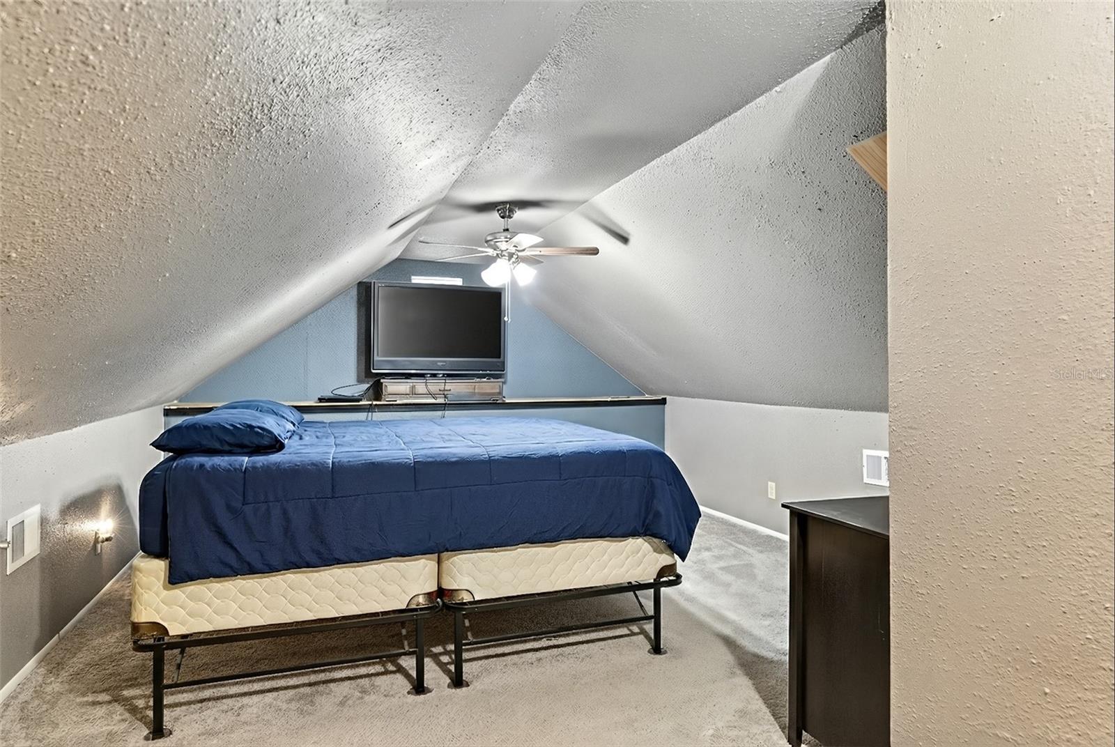 BLOCH BROTHERS - Residential