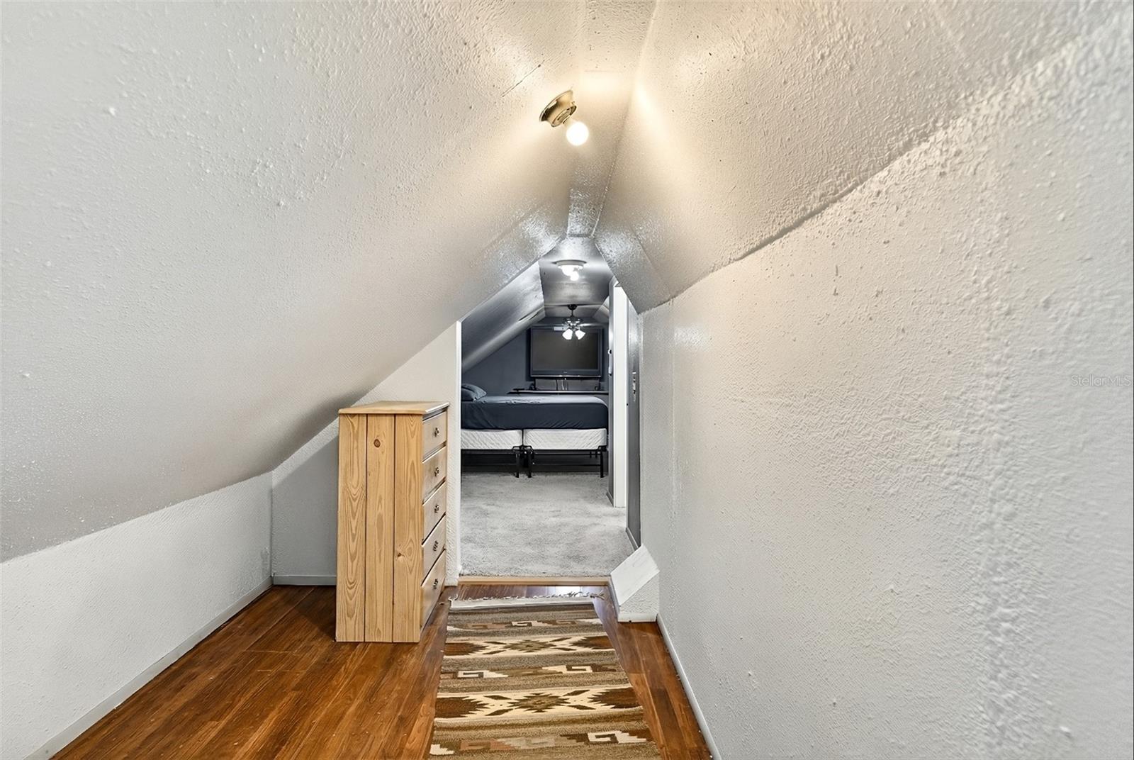 BLOCH BROTHERS - Residential