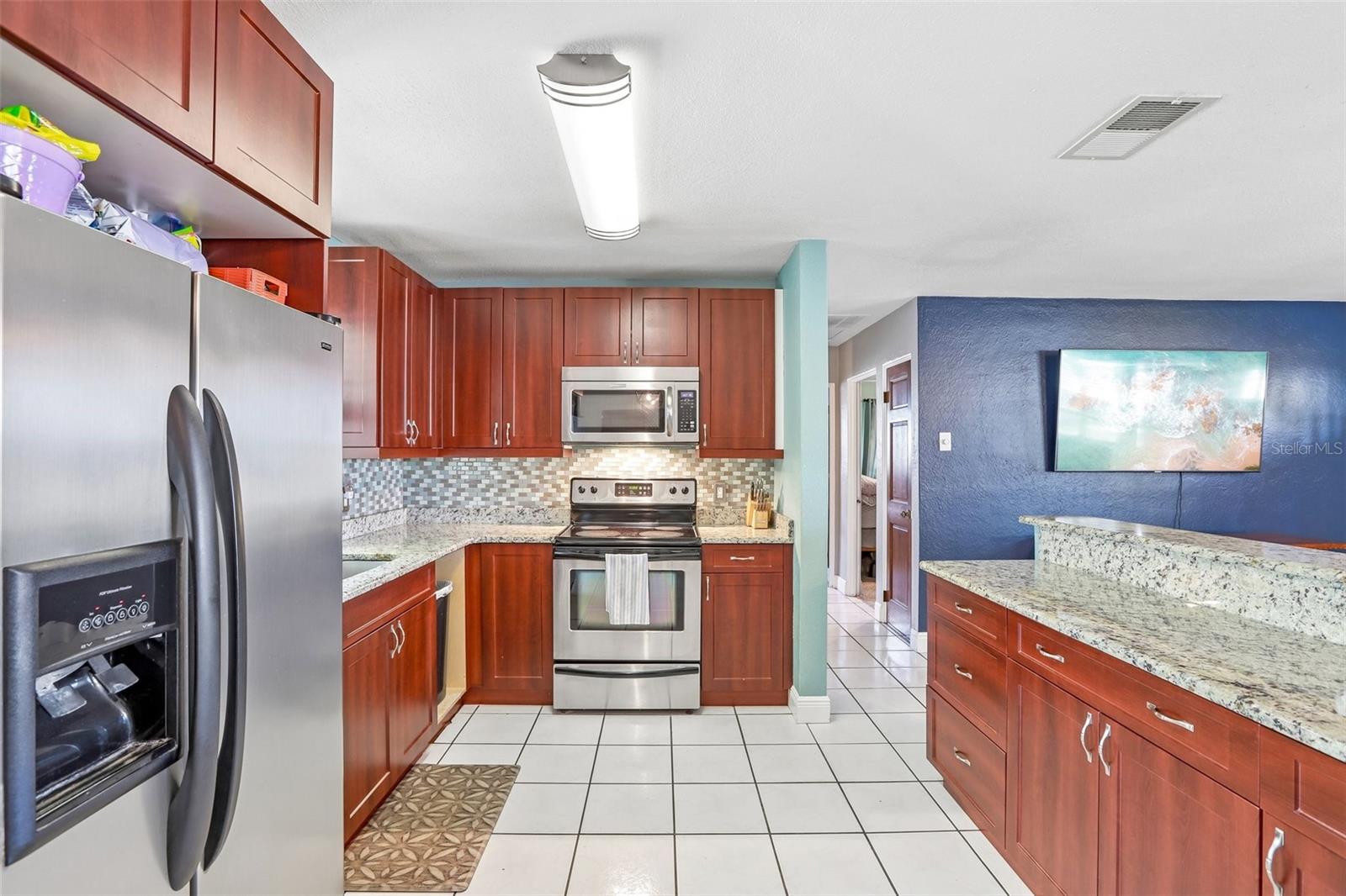 WHITE WOOD TERRACE - Residential