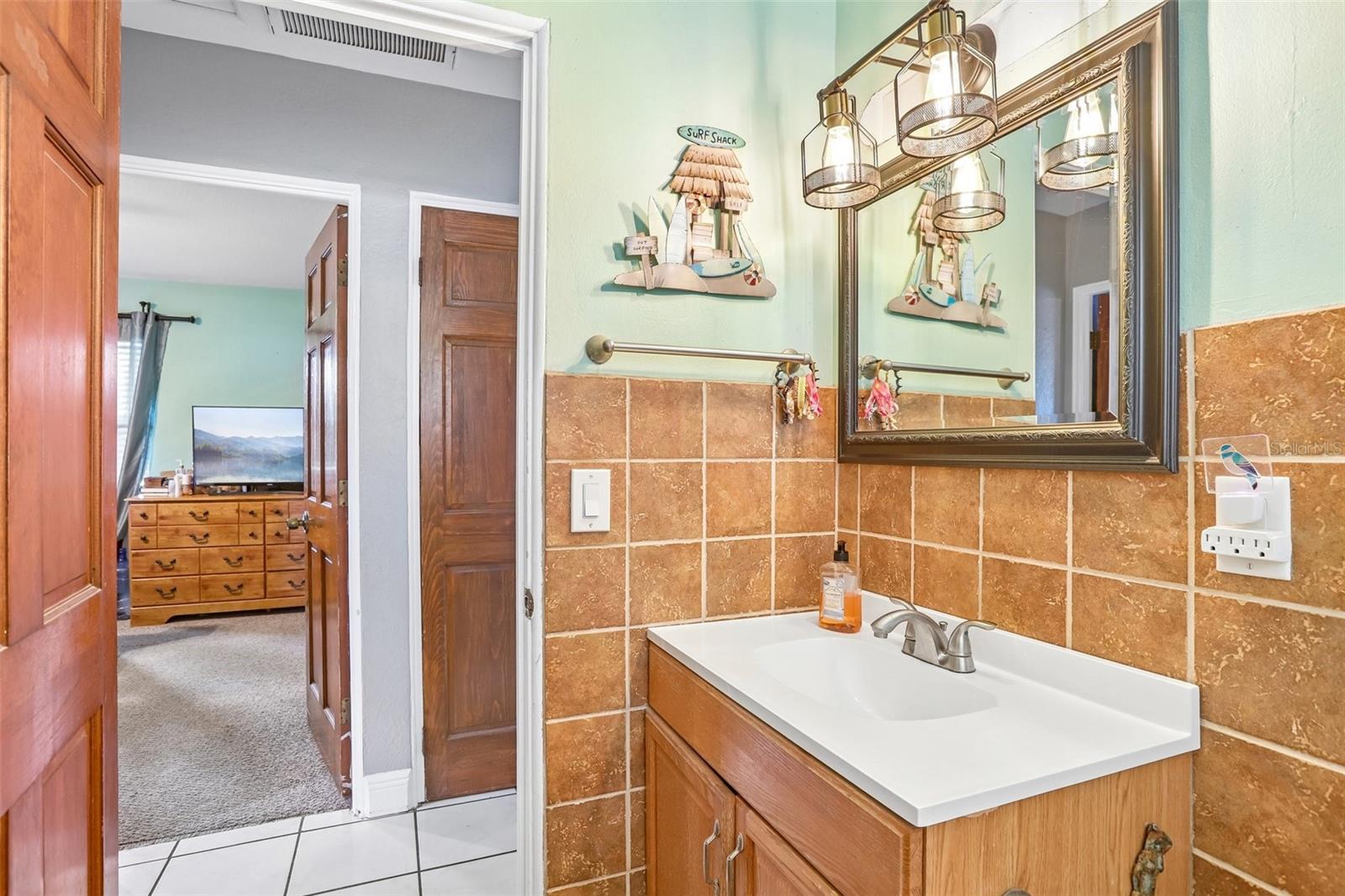 WHITE WOOD TERRACE - Residential