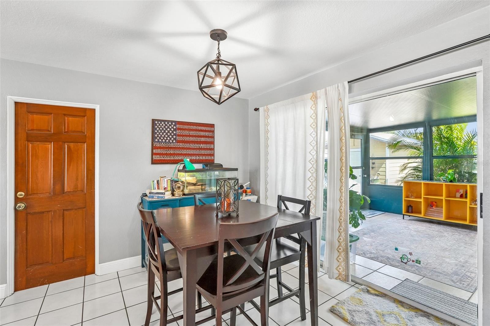 WHITE WOOD TERRACE - Residential