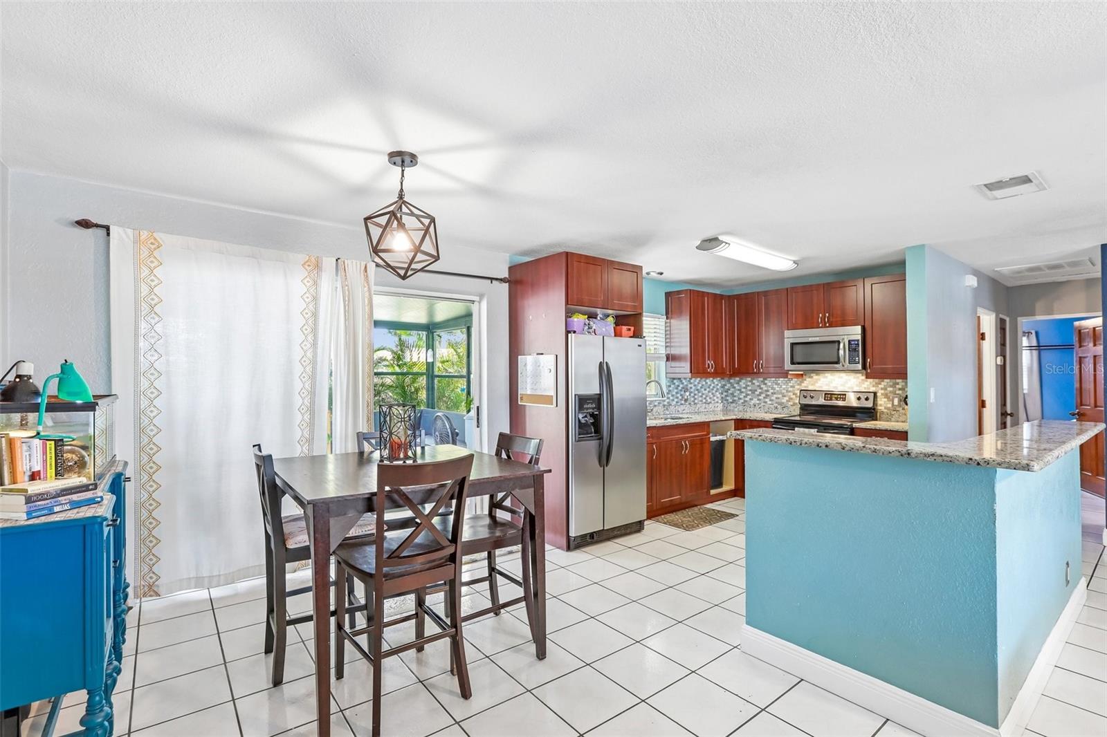 WHITE WOOD TERRACE - Residential