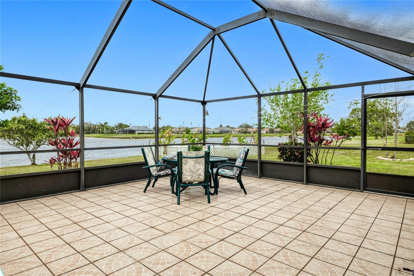 PUNTA GORDA ISLES SEC 23 - Residential