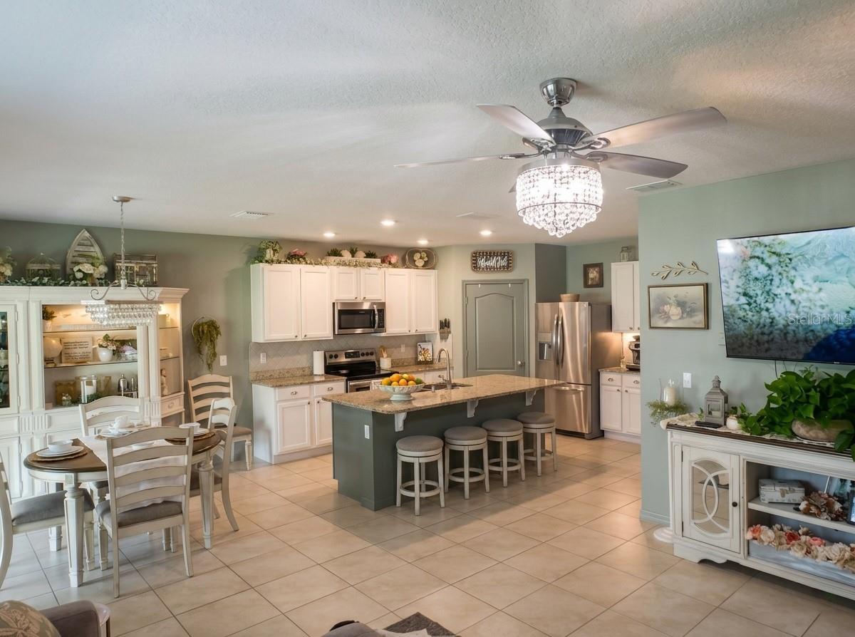 HOLLY ESTATES - Residential