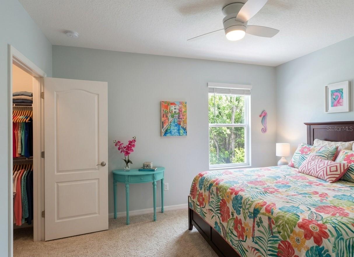 HOLLY ESTATES - Residential