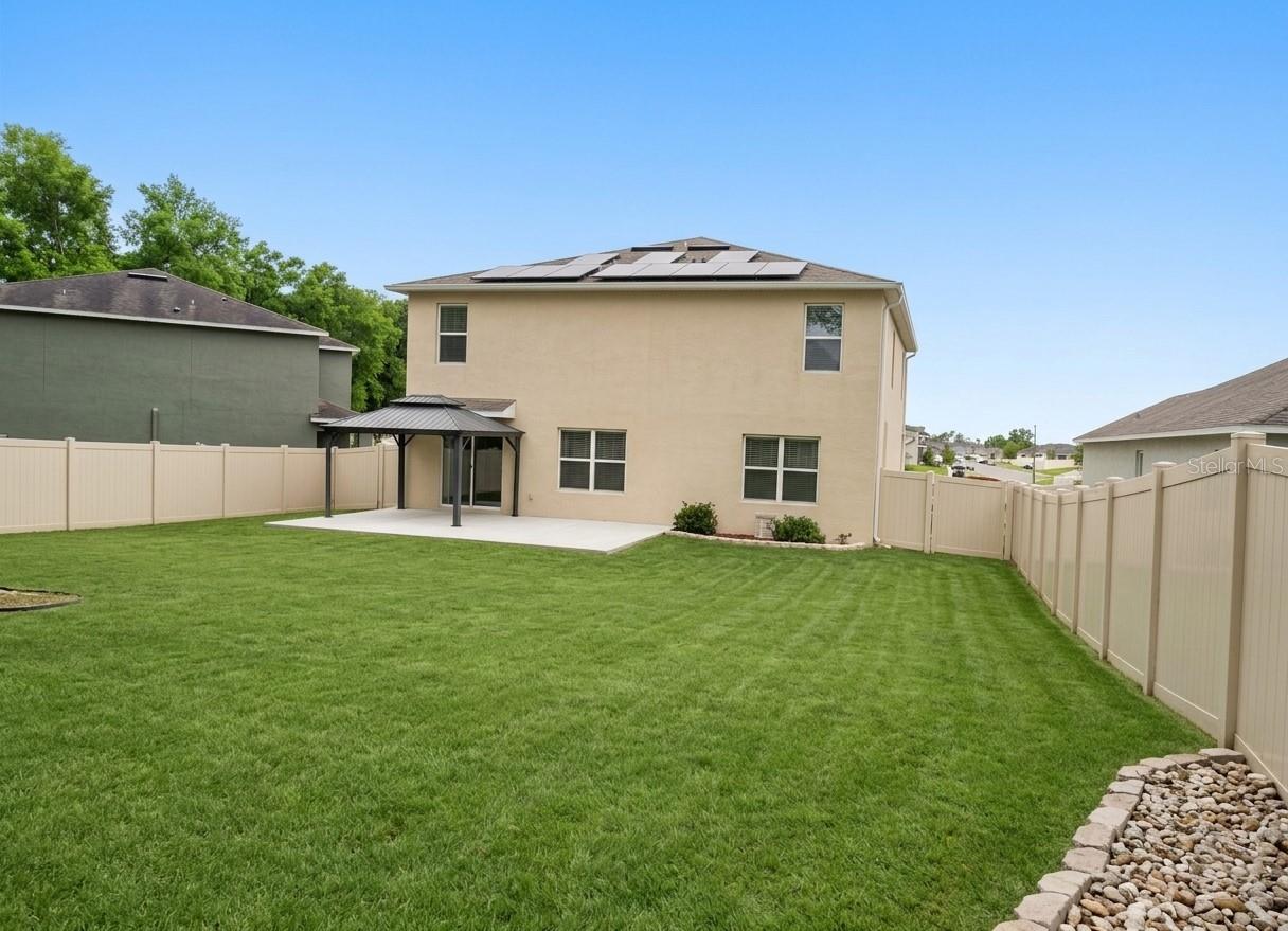 HOLLY ESTATES - Residential