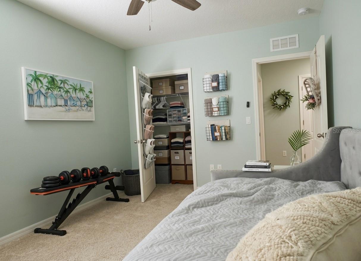 HOLLY ESTATES - Residential