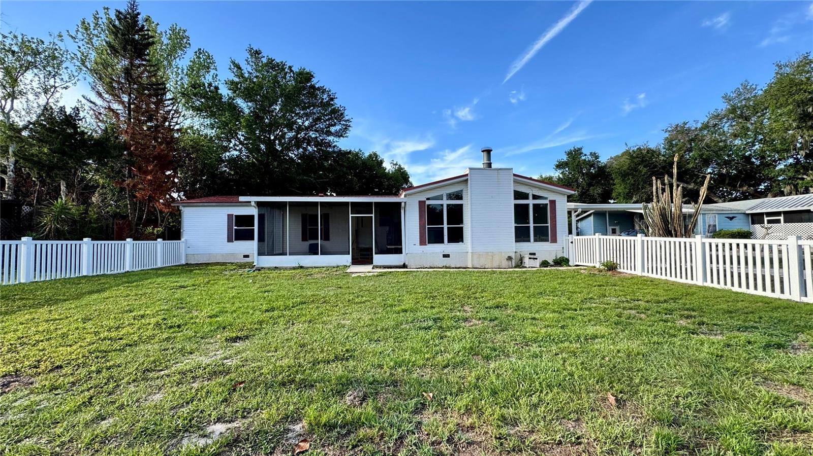 15432 CARROLLS COURT