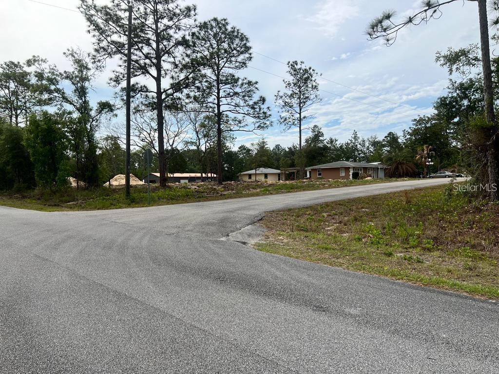 RAINBOW LAKES ESTATE - Land