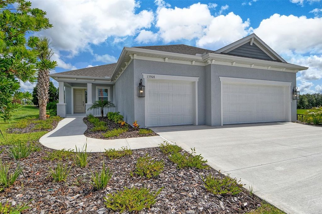 Photo of 13908 Painted Loop, Parrish, FL 34219 (MLS # A4656404)