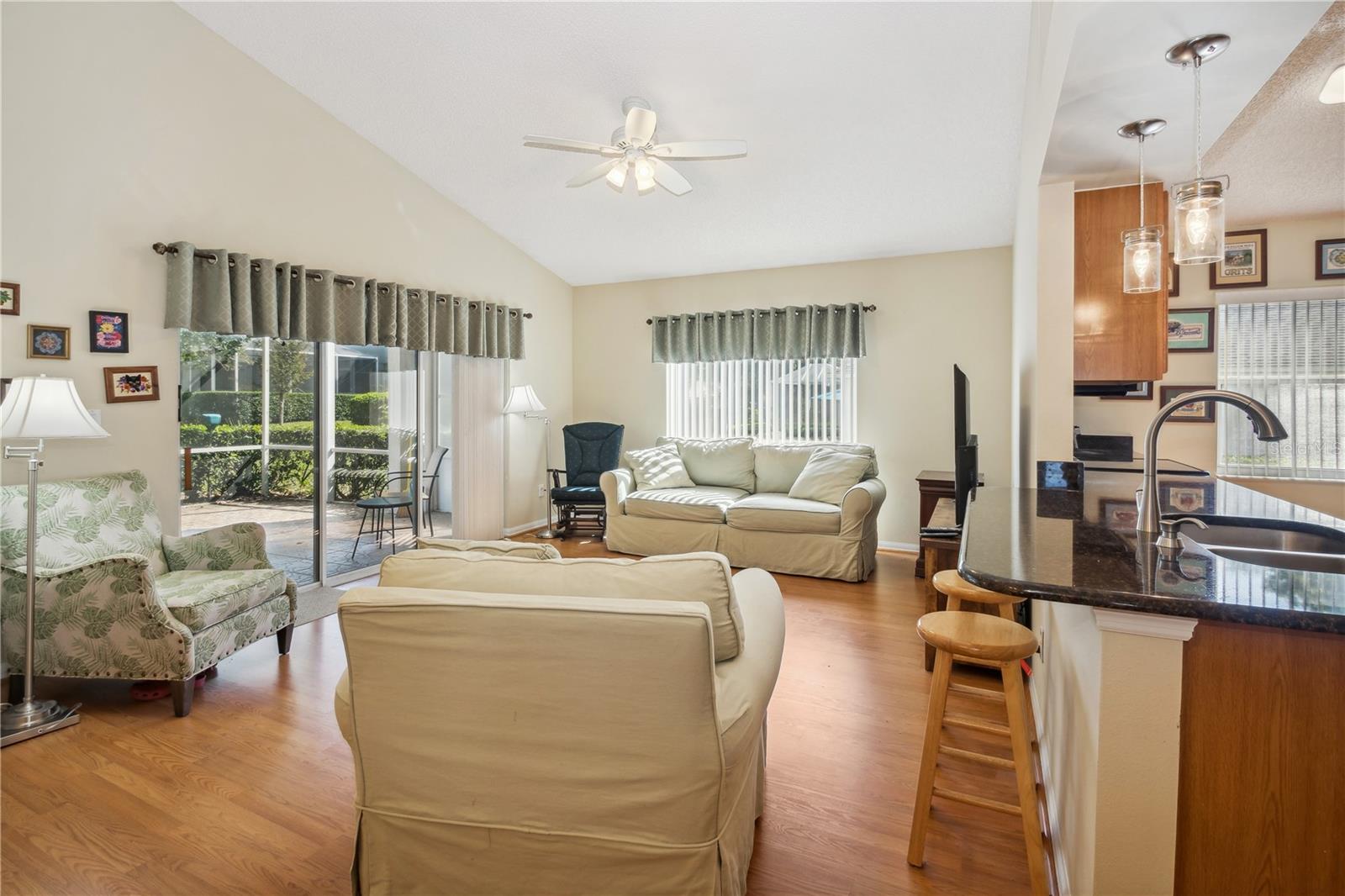 MANCHESTER AT KINGS RIDGE PH 02 - Residential