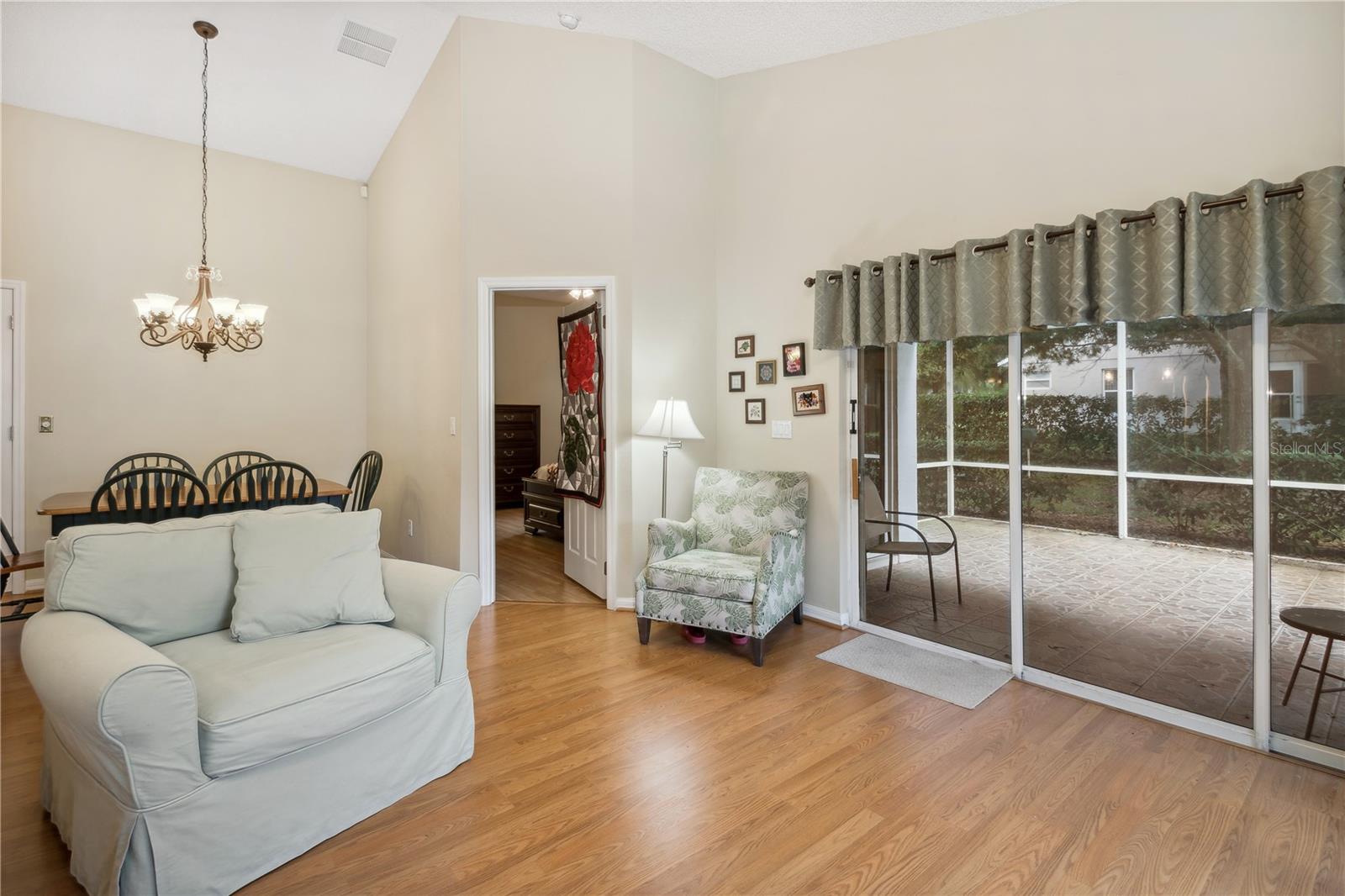 MANCHESTER AT KINGS RIDGE PH 02 - Residential