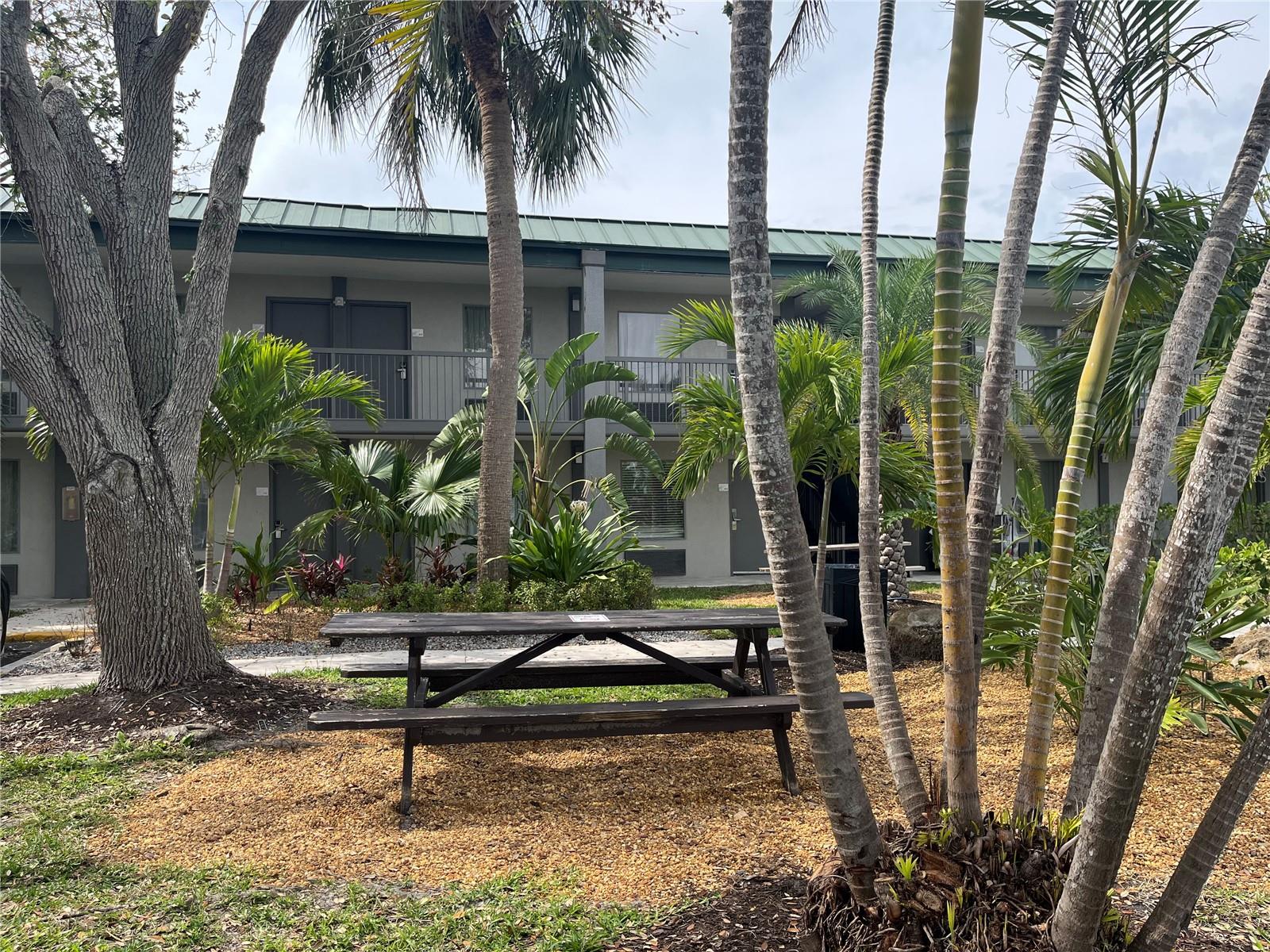 SARASOTA CAY CLUB CONDO - Residential