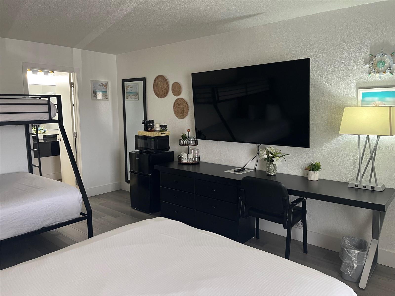 7150 N TAMIAMI TRAIL S510