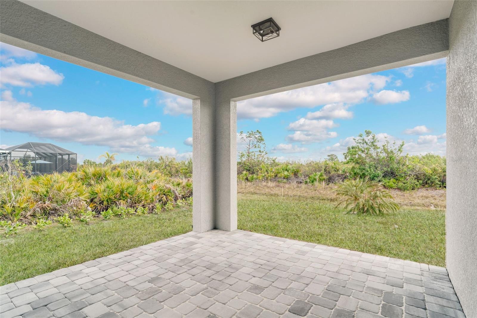 ROTONDA LAKES - Residential