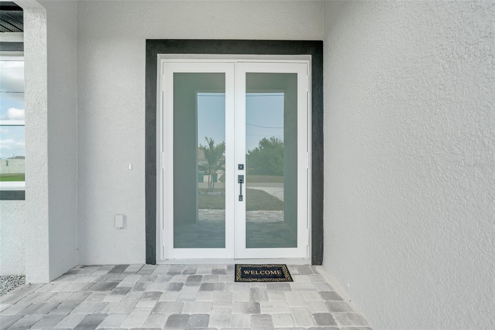 ROTONDA LAKES - Residential