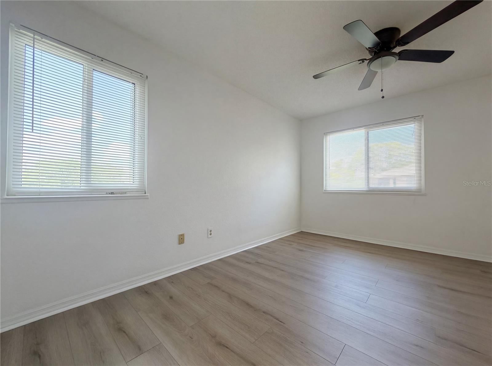 ITOPIA PRIVATE RESIDENCES CONDO - Residential