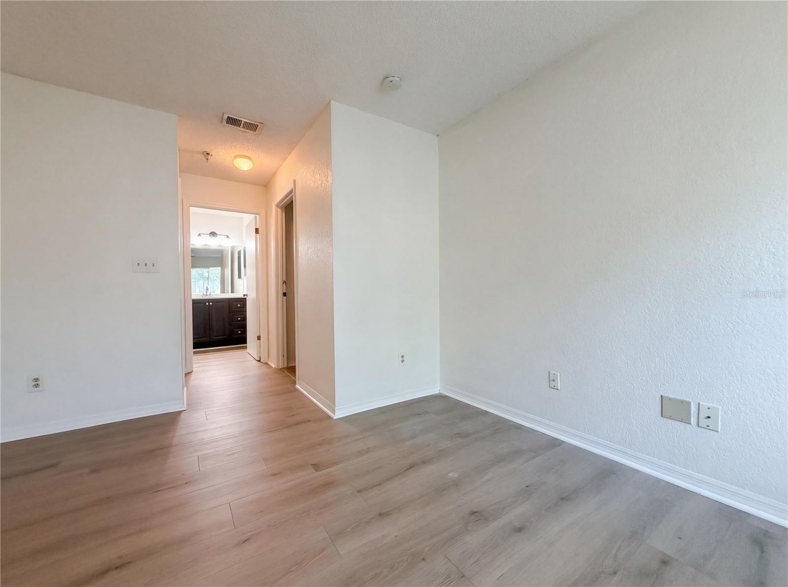 ITOPIA PRIVATE RESIDENCES CONDO - Residential