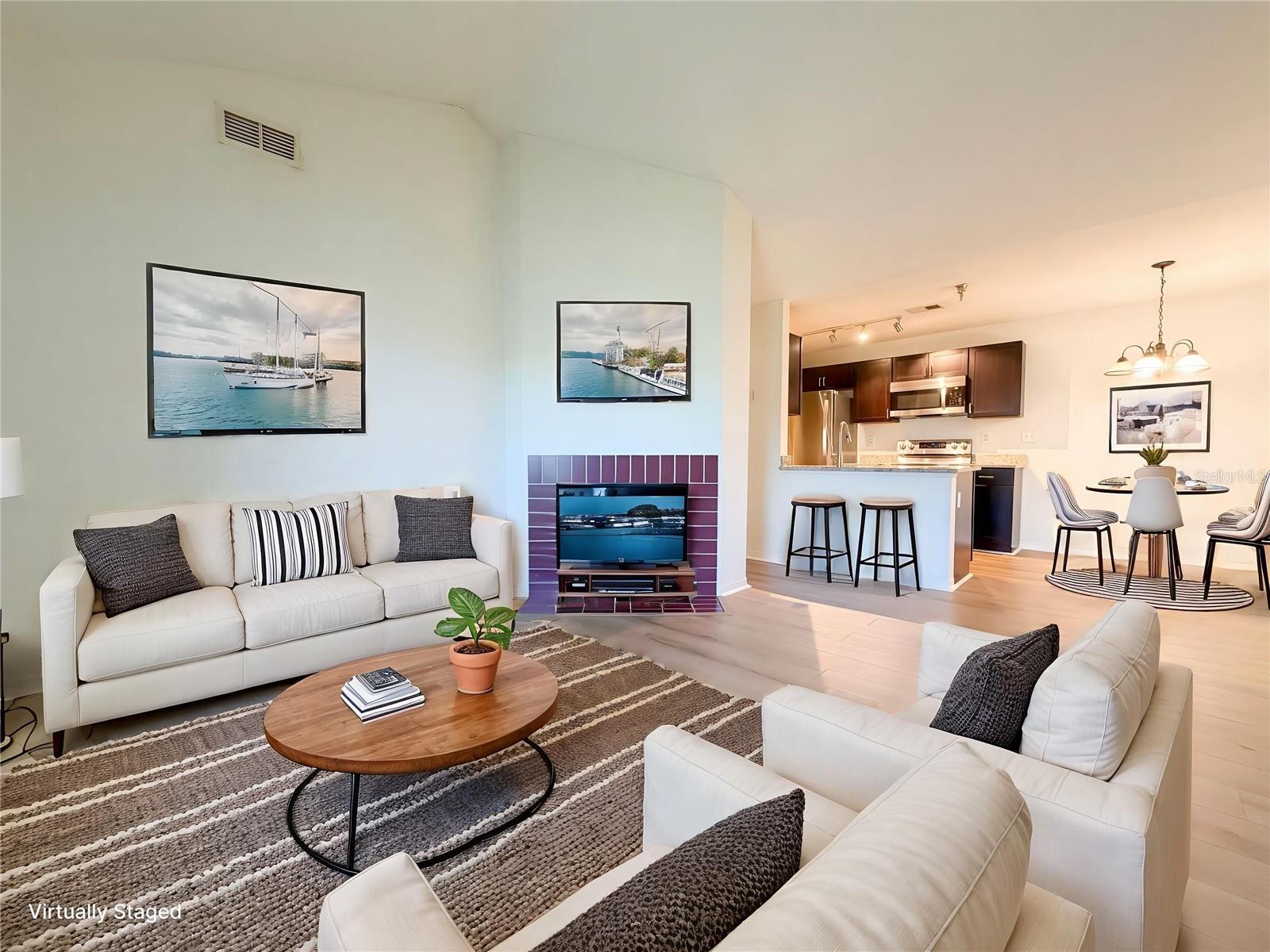 ITOPIA PRIVATE RESIDENCES CONDO - Residential