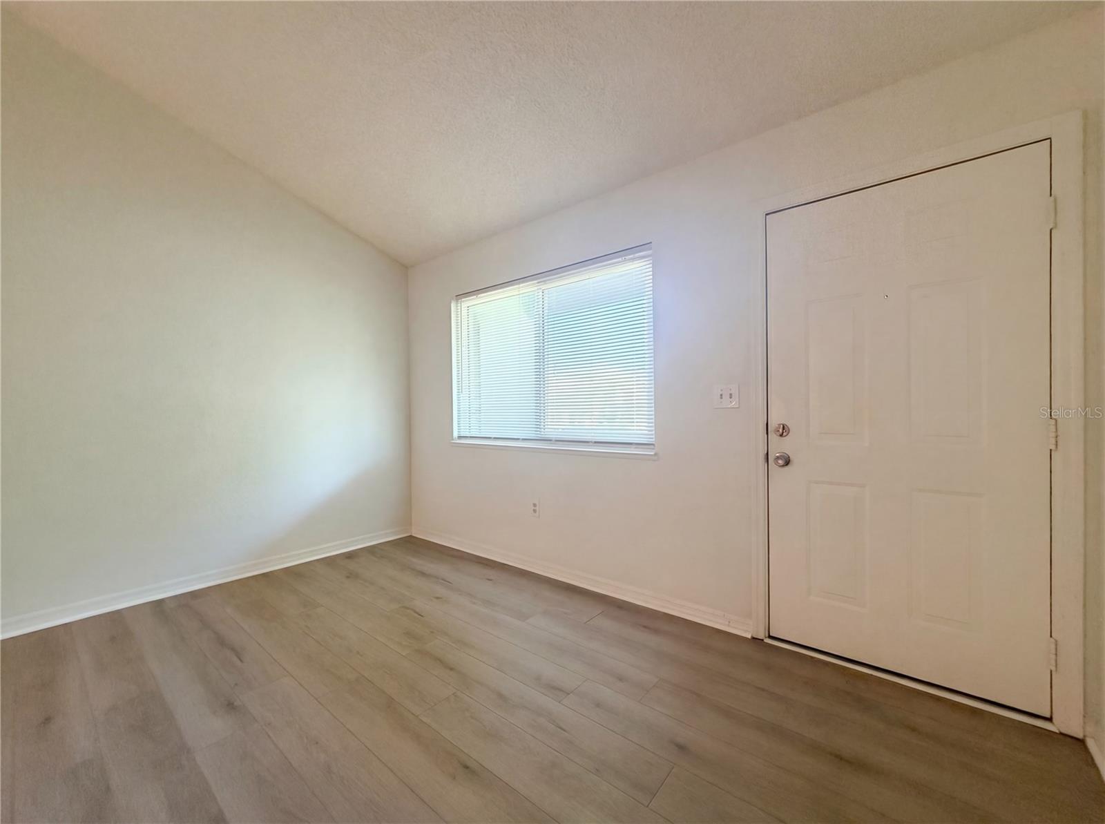 ITOPIA PRIVATE RESIDENCES CONDO - Residential