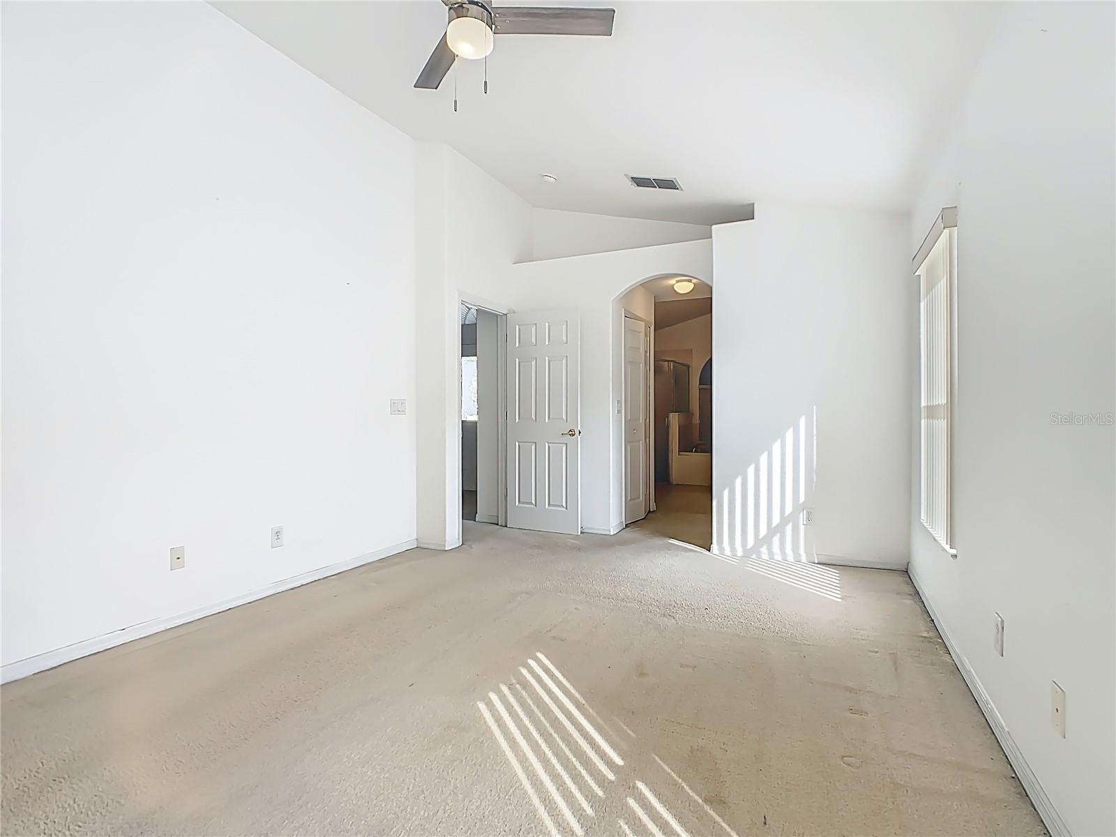 ORANGE TREE PH 06 - Residential