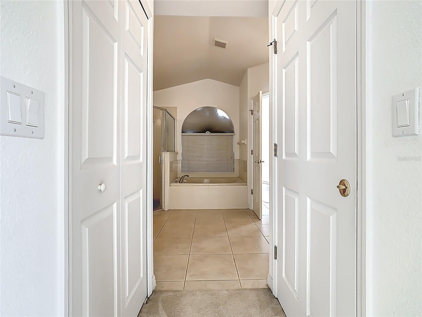 ORANGE TREE PH 06 - Residential