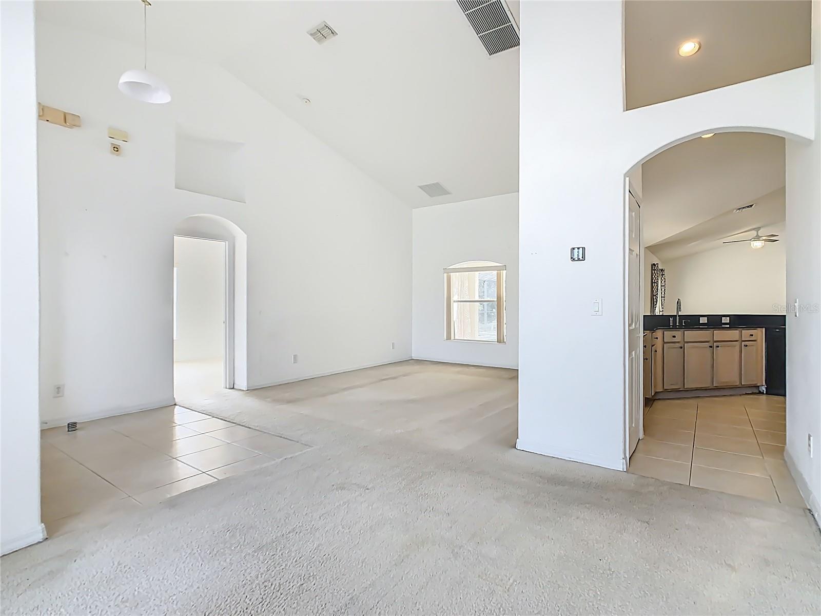 ORANGE TREE PH 06 - Residential