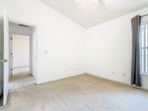 Tiny photo for 15825 Robin Hill Loop, Clermont, FL 34714 (MLS # O6365611)