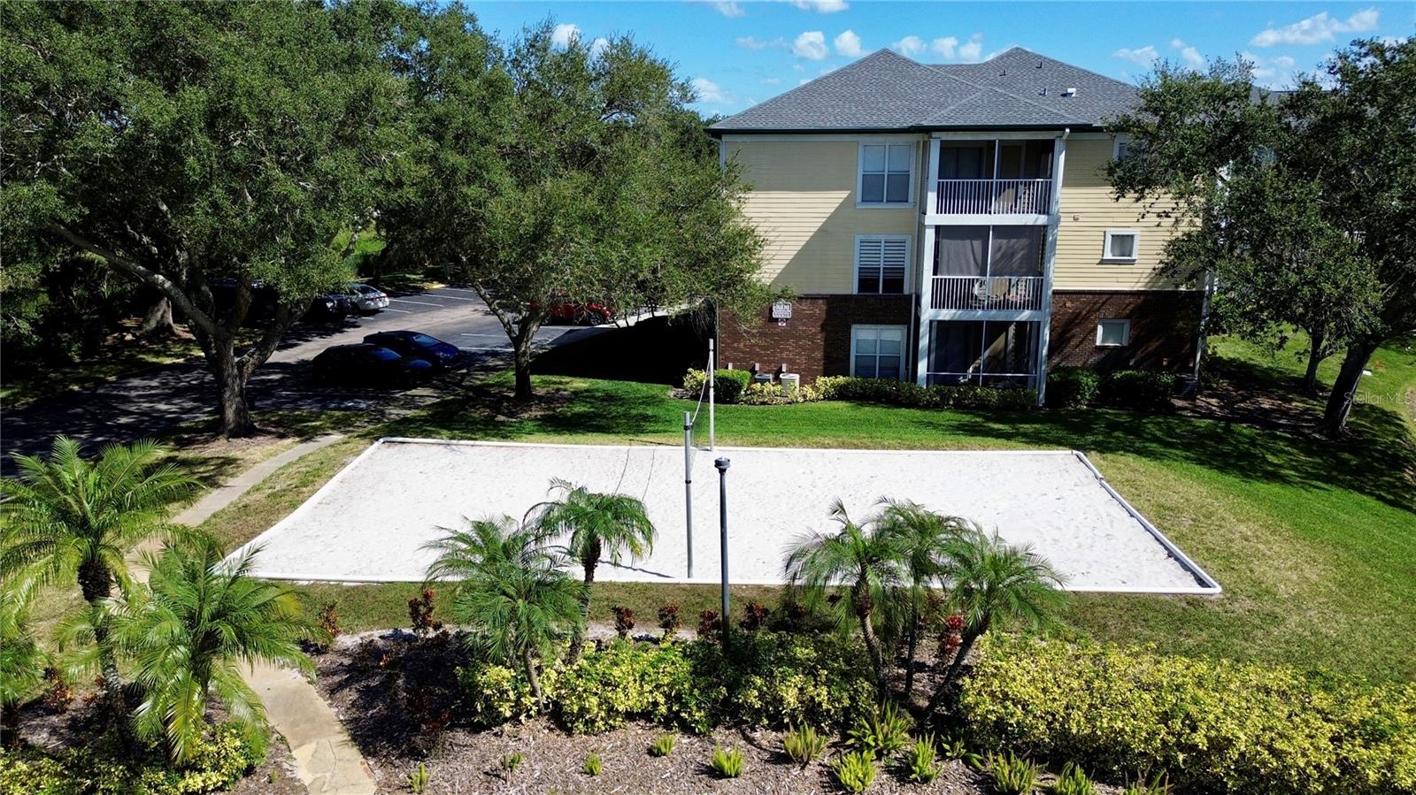 THE LANDINGS OF TAMPA A CONDOM - Residential
