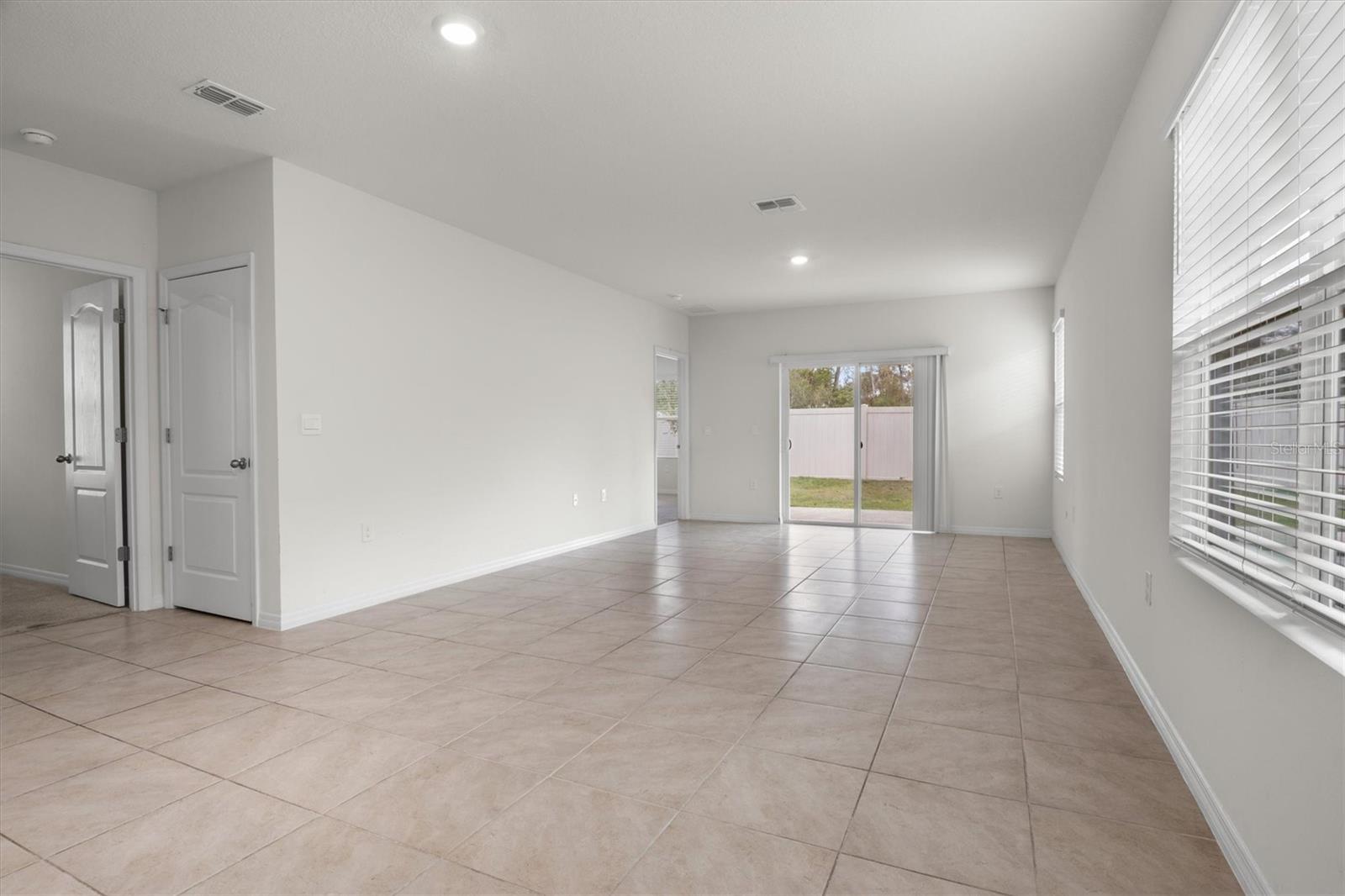 PARC HILL-PH 4 - Residential