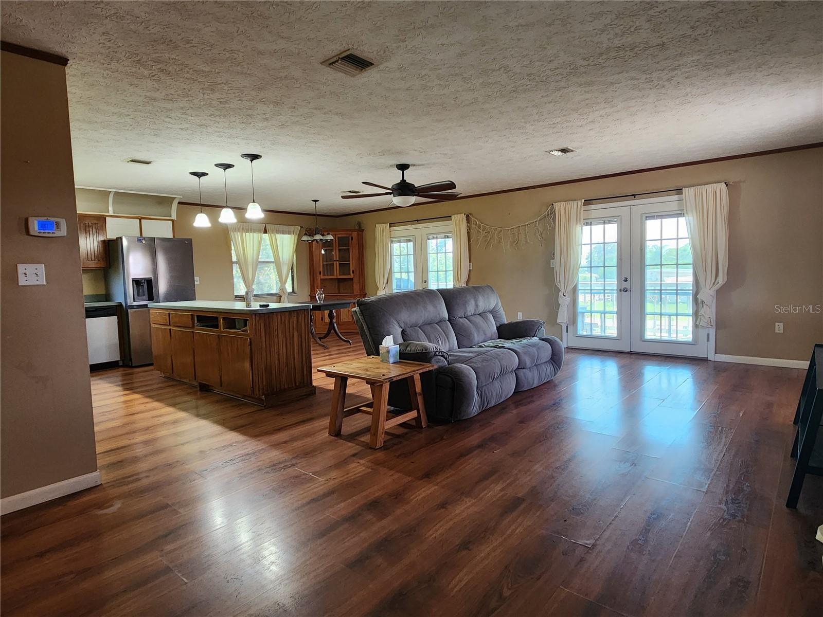 HIGHLANDS PARK ESTATE - Residential