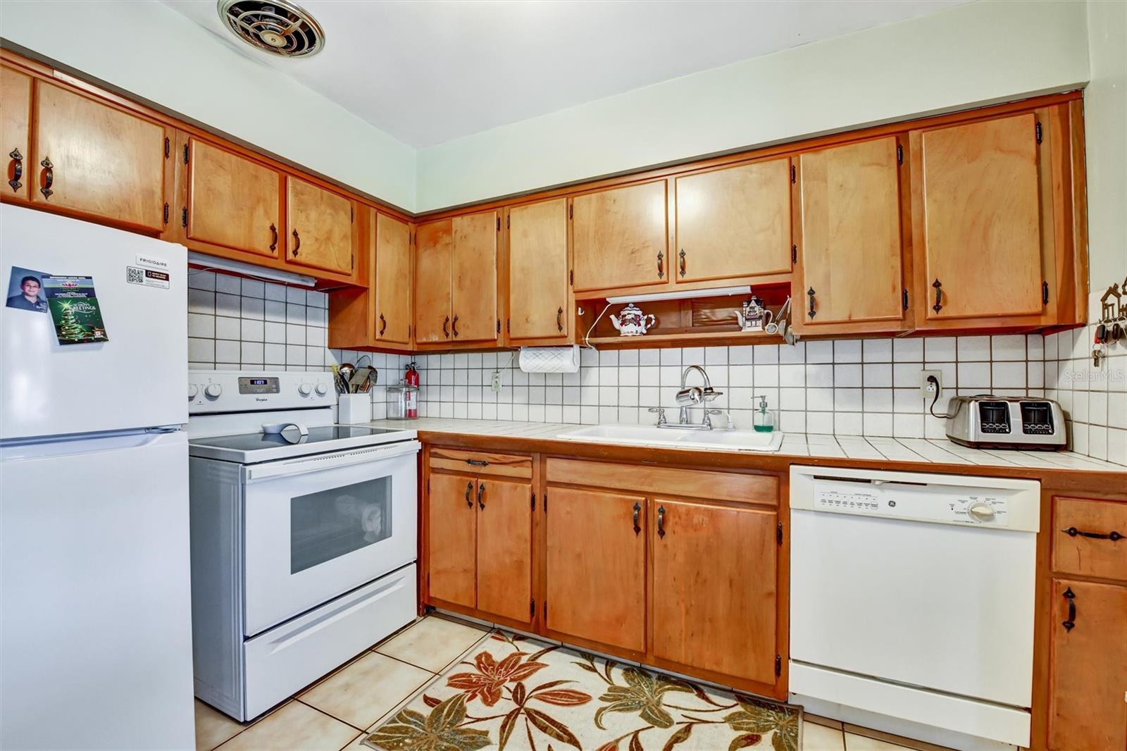 BASSADENA - Residential Income