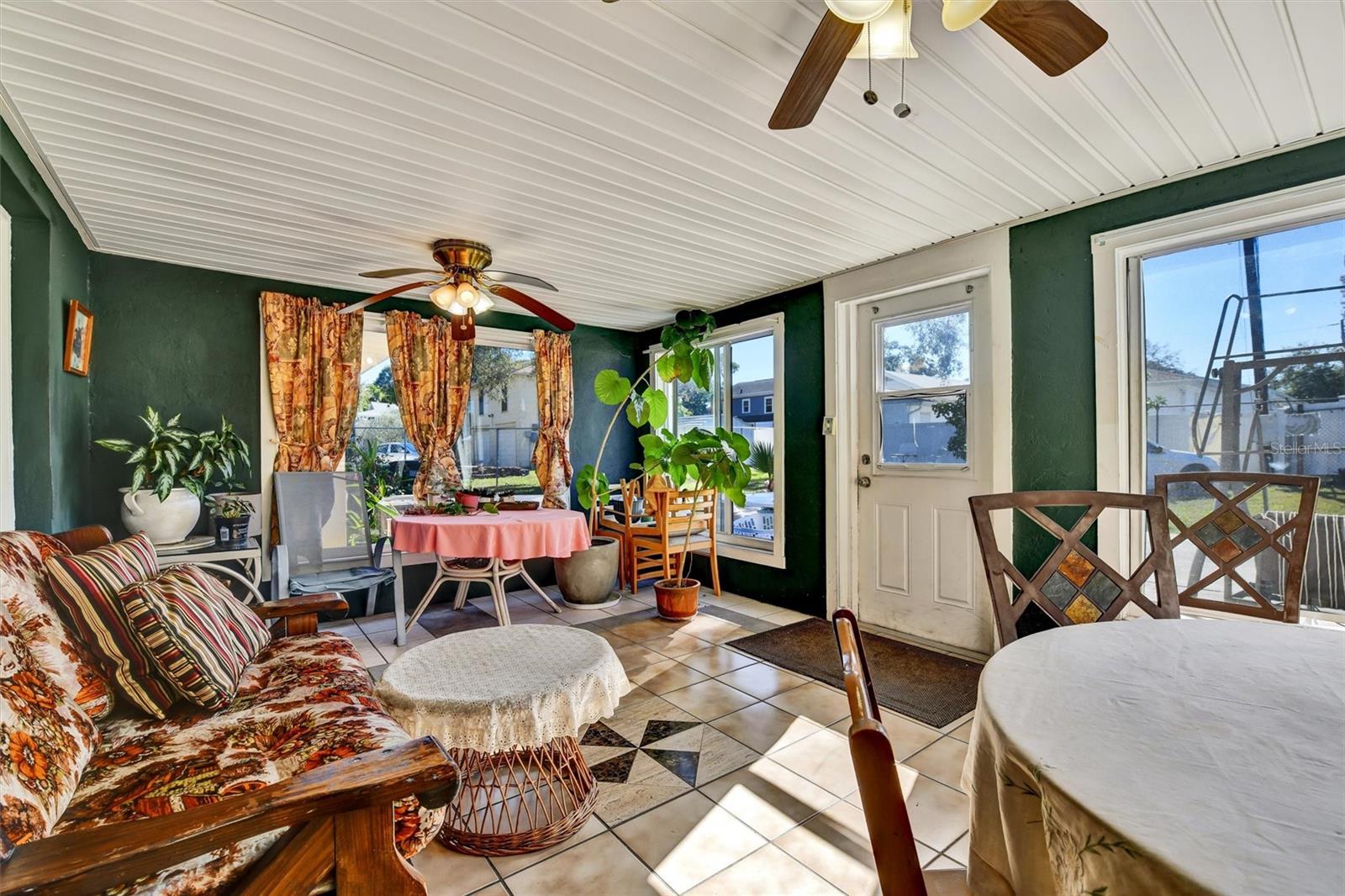 BASSADENA - Residential Income