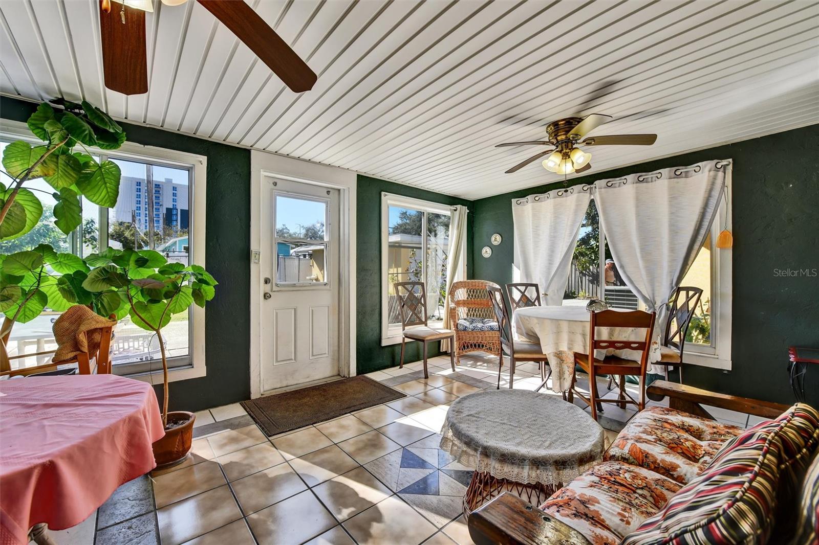 BASSADENA - Residential Income