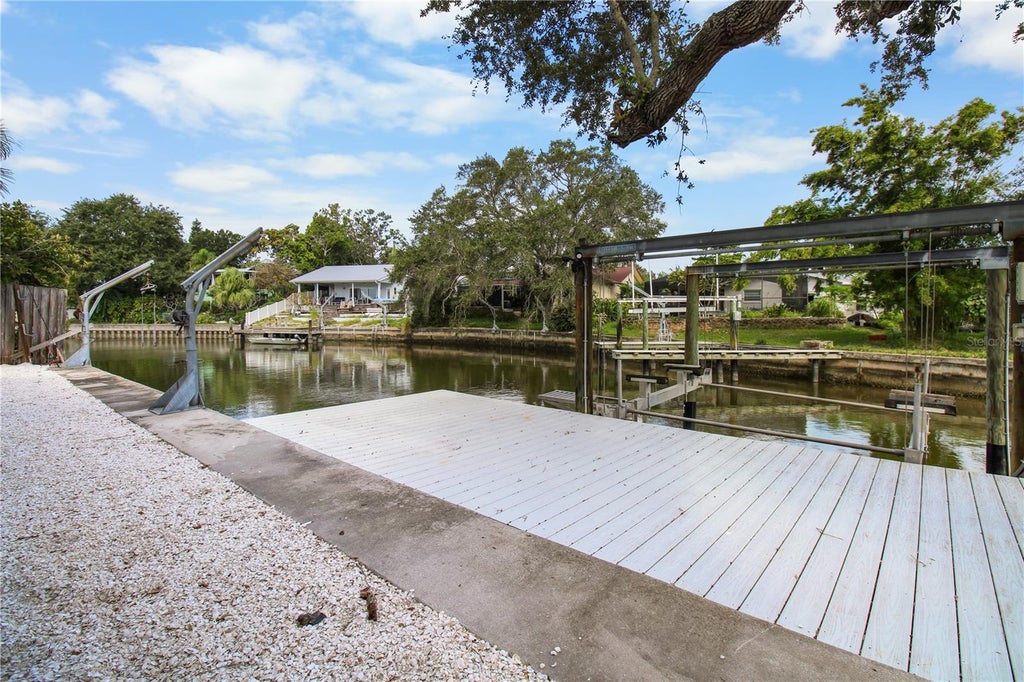 Photo of 3511 North Circle, Largo, FL 33770 (MLS # TB8563341)