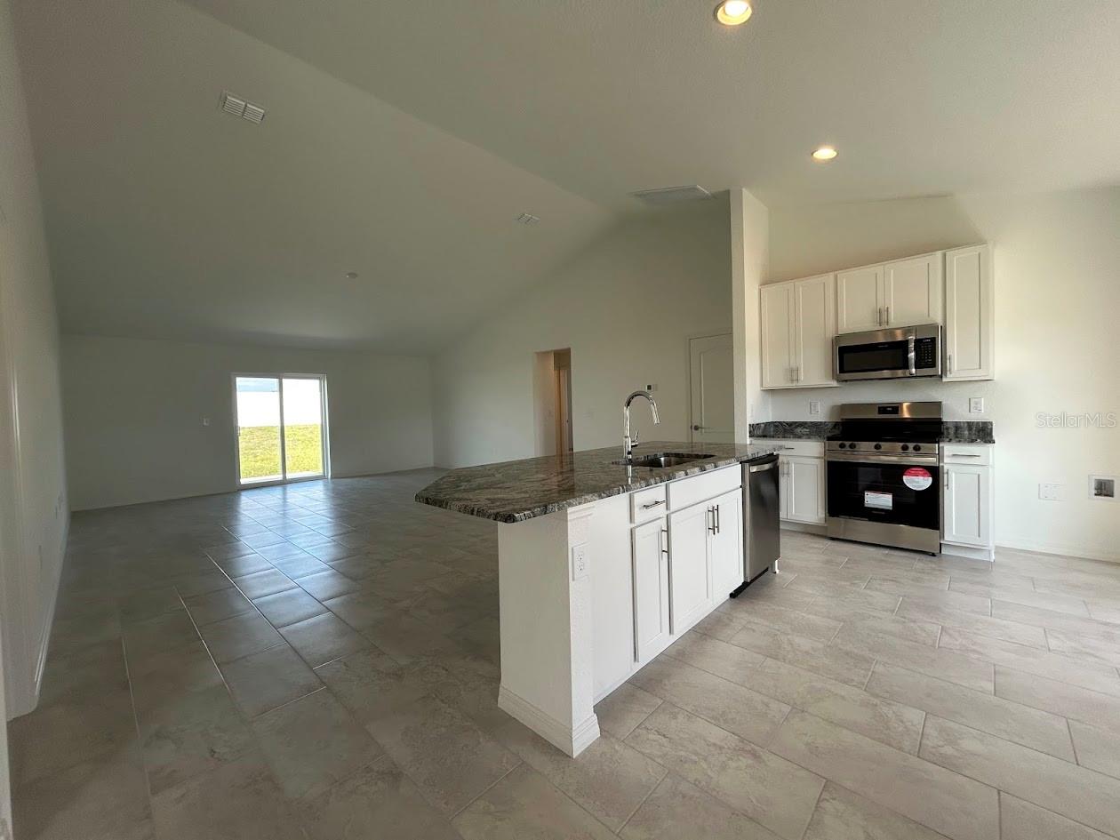 3324 BERKLEY DRIVE