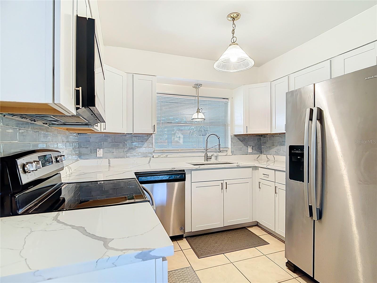 NORTH SHORE HILLS ADD - Residential