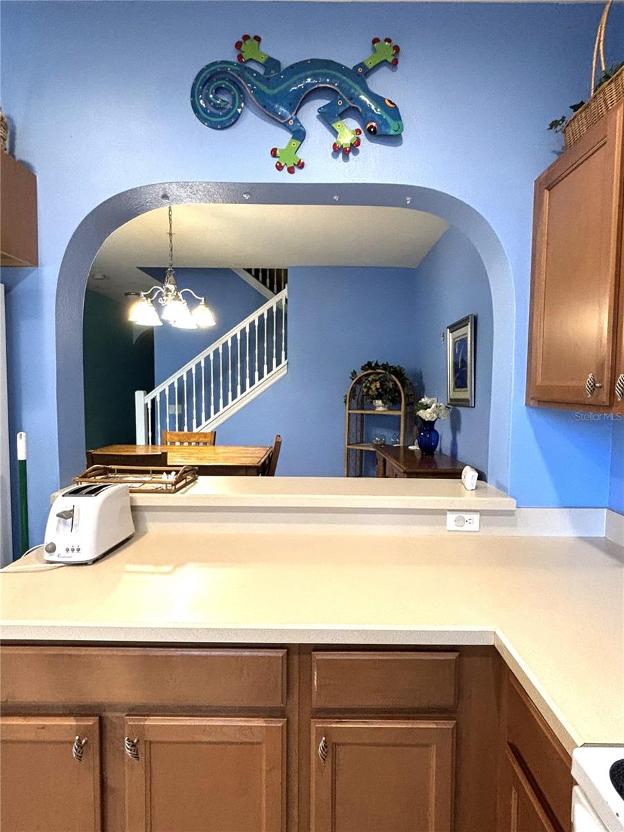 LAKESIDE VILLAGE TOWNHOME - Residential Lease