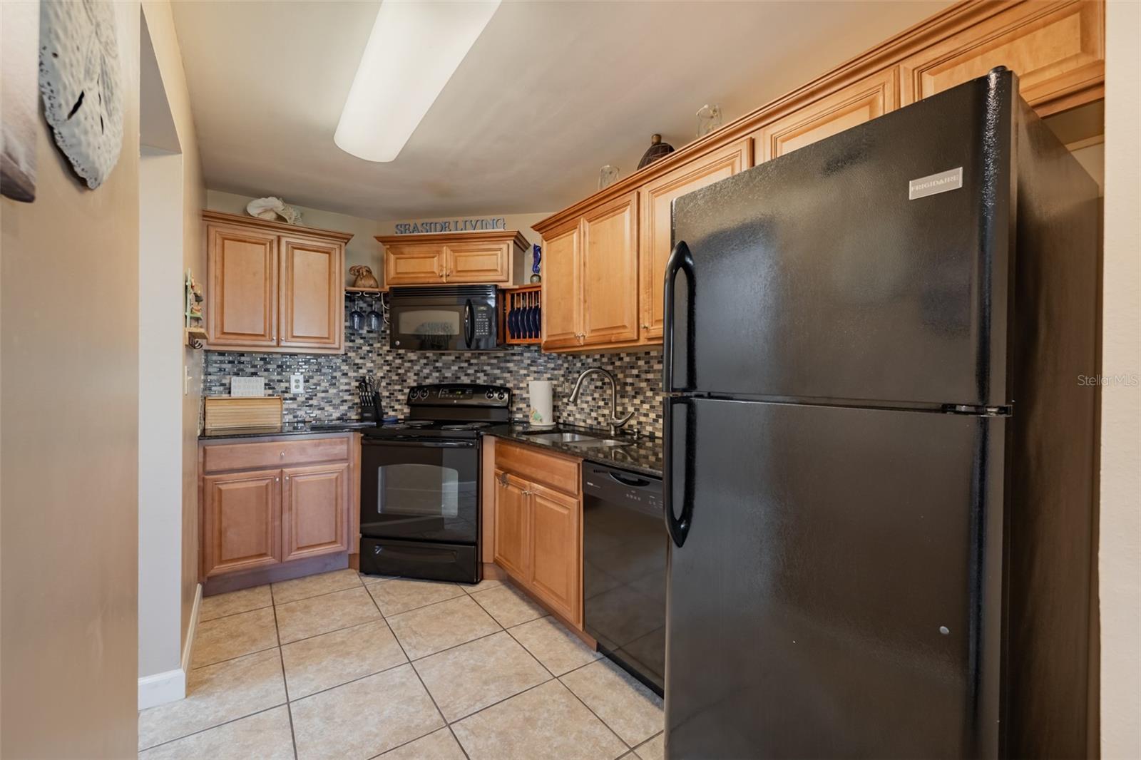 1515 PINELLAS BAYWAY S 18