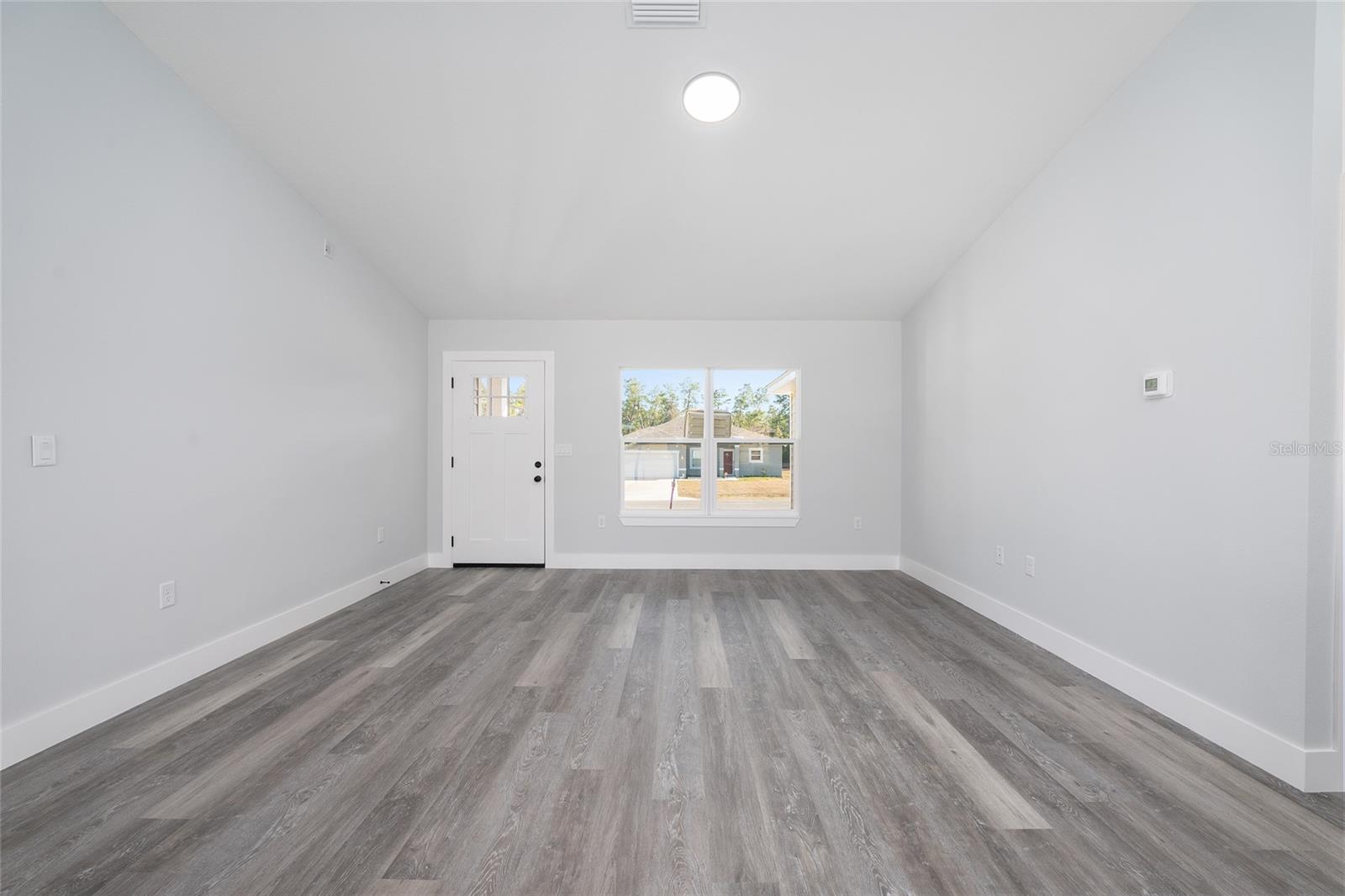 MARION OAKS UN 6 - Residential