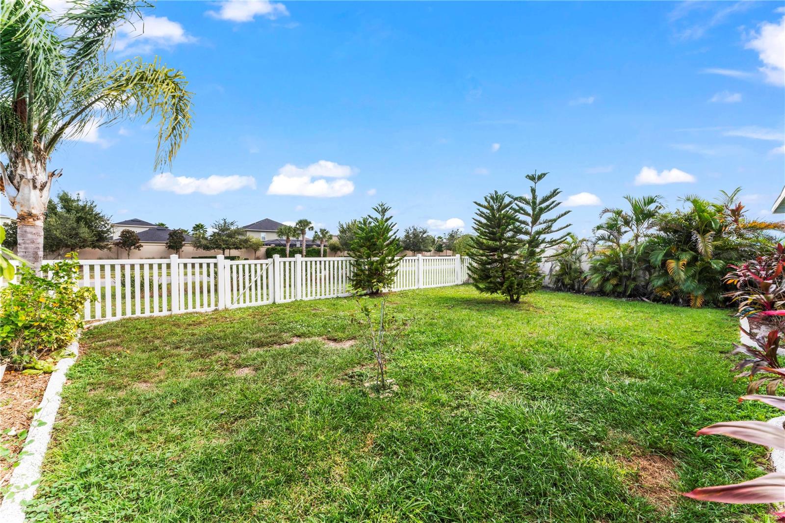 PANTHER TRACE - Residential