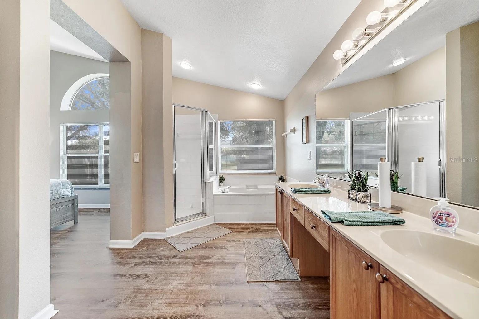 WESTON HILLS SUB - Residential