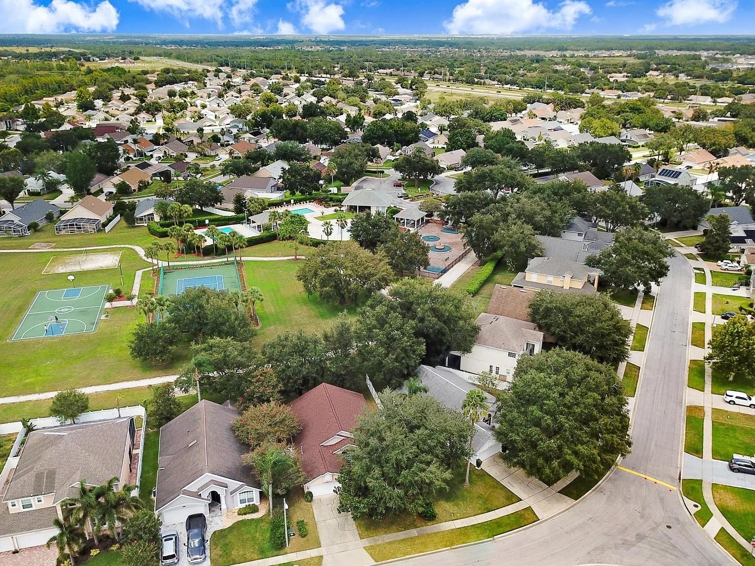 WESTON HILLS SUB - Residential