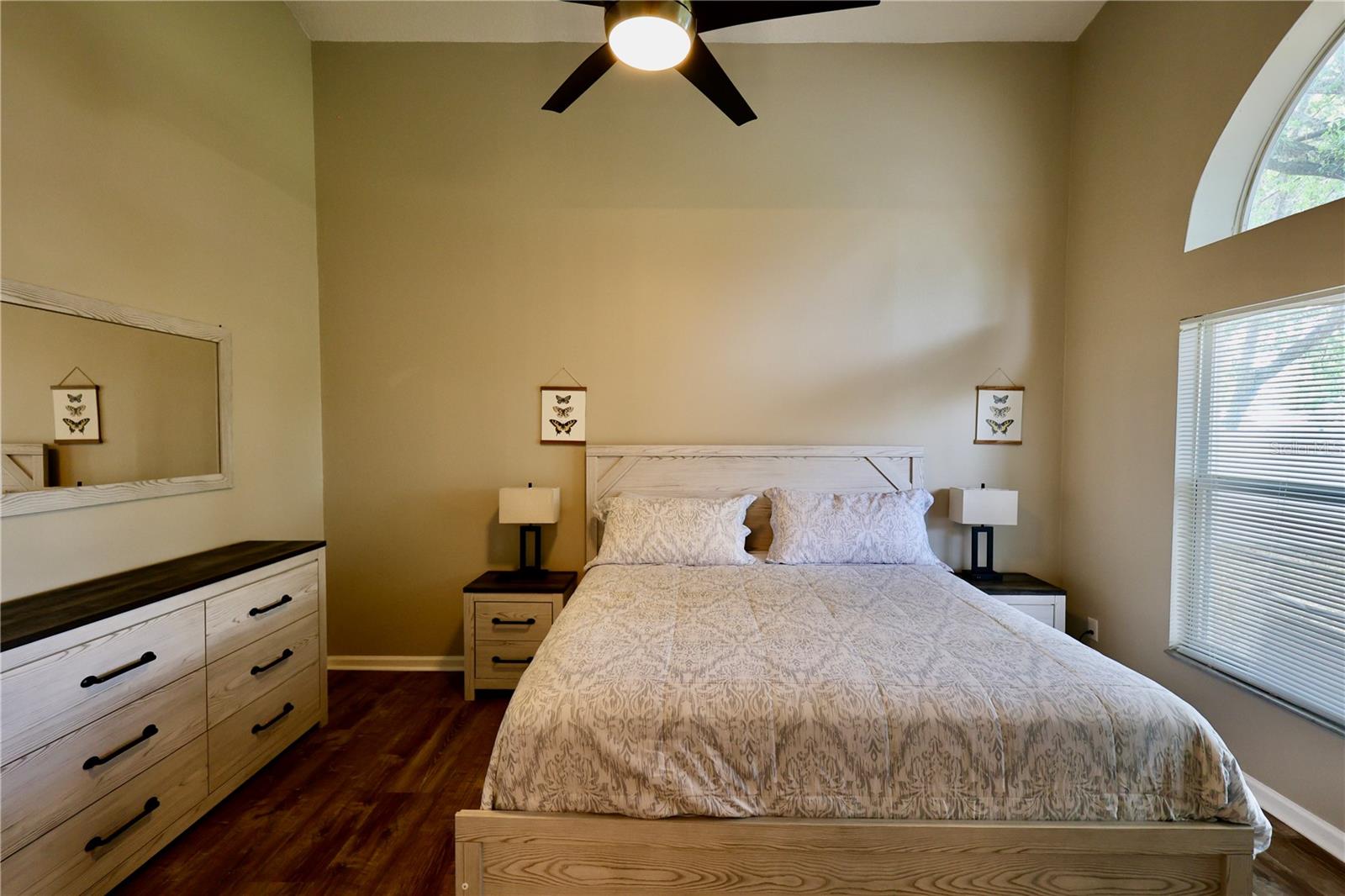 WESTON HILLS SUB - Residential